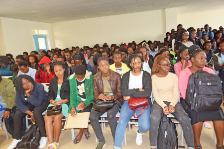 Poly welcomes freshmen