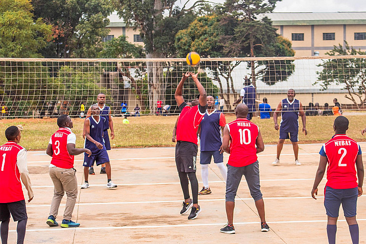 PUSSAM games in progress