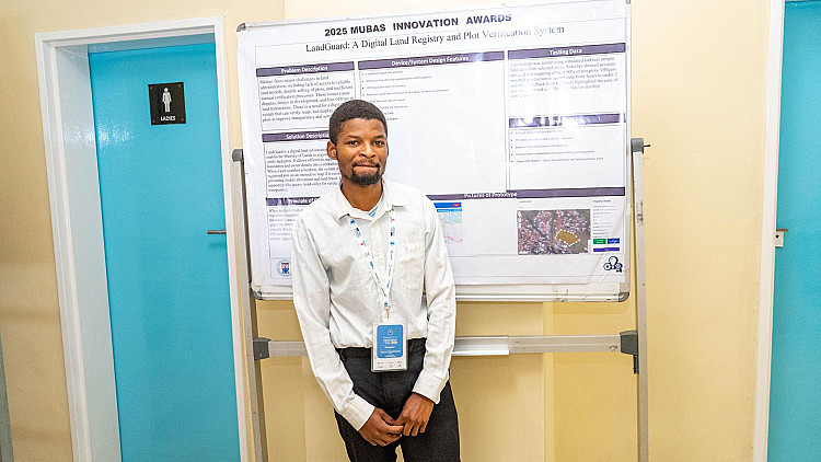 Innovators showcasing their innovations during the event