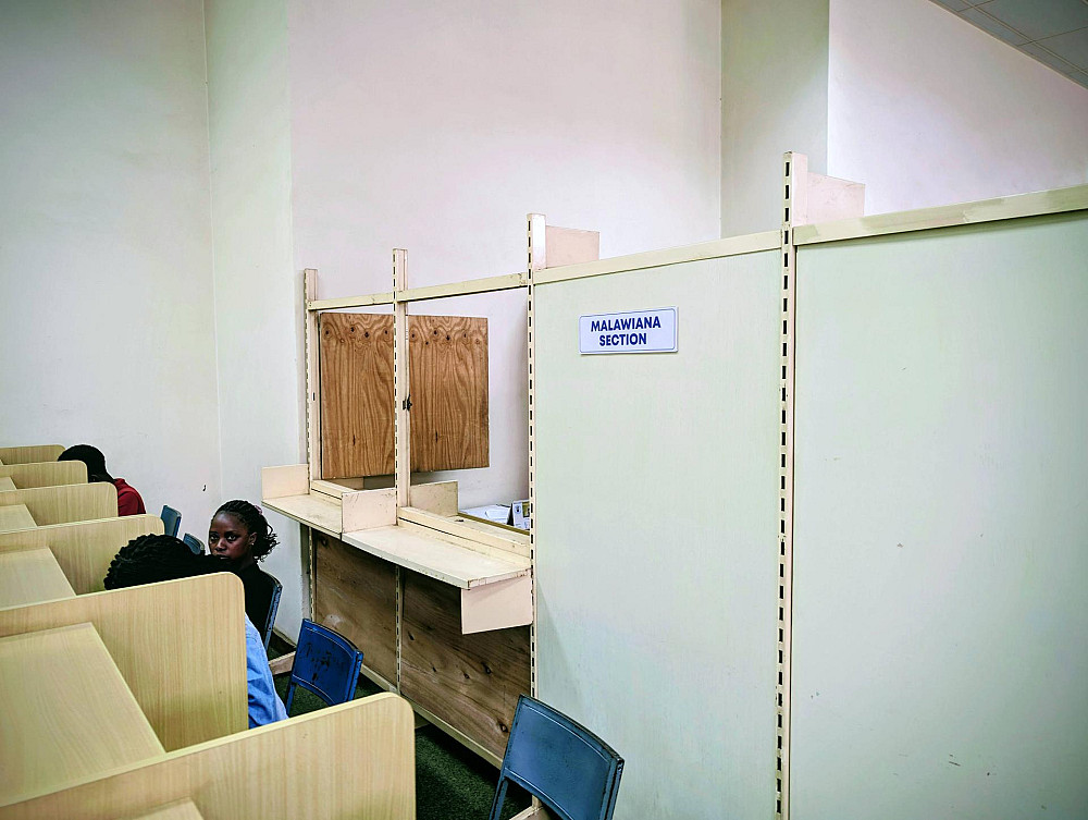 Malawiana Section